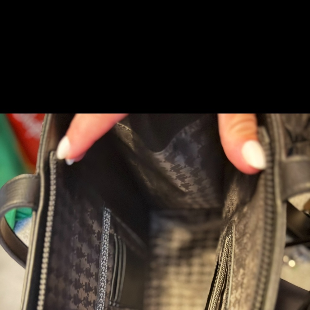 KARL LAGERFELD LARGE TOTE - Picture 7 of 9